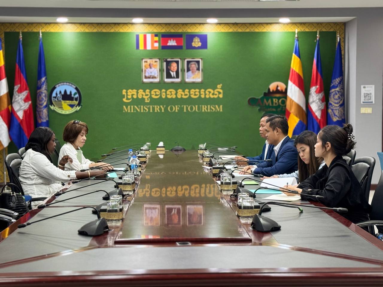 Discuss cooperation to promote sustainable tourism development and the development of green tourism destinations in Cambodia